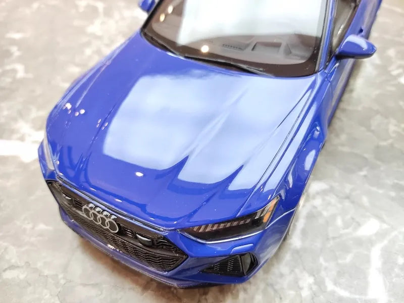 1:18 Audi 2021 RS6 Avant C8 Blue