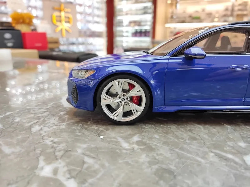 1:18 Audi 2021 RS6 Avant C8 Blue