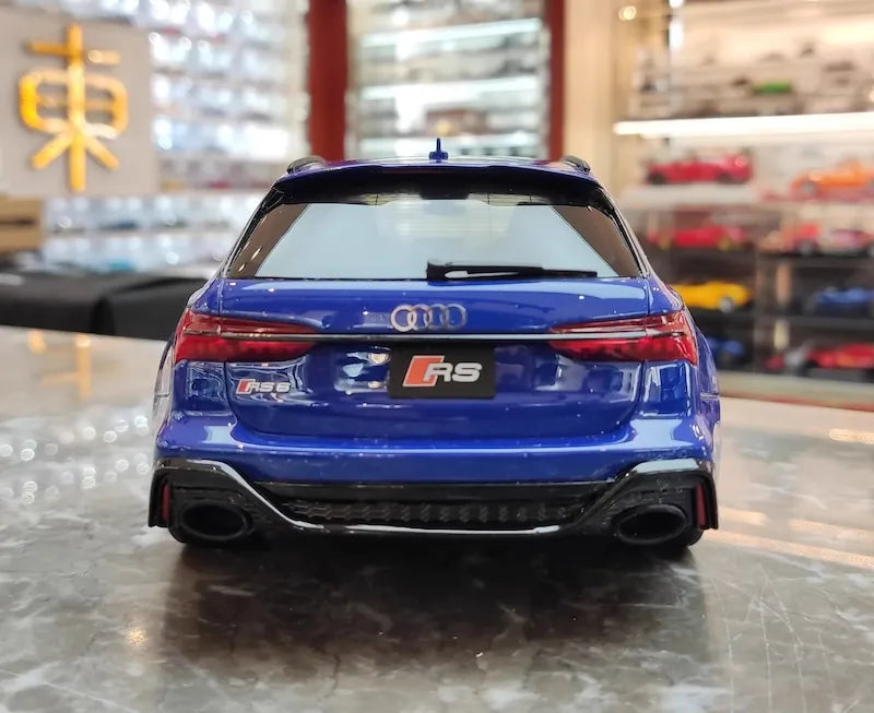 1:18 Audi 2021 RS6 Avant C8 Blue