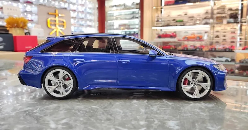 1:18 Audi 2021 RS6 Avant C8 Blue