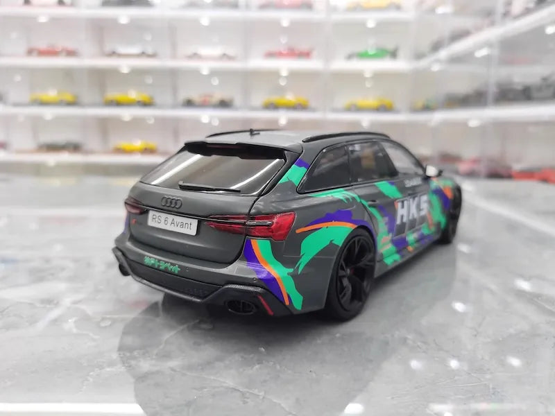 1:18 Audi 2021 RS6 Avant C8 HKS