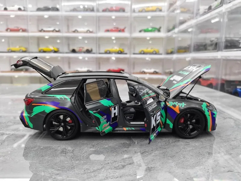 1:18 Audi 2021 RS6 Avant C8 HKS