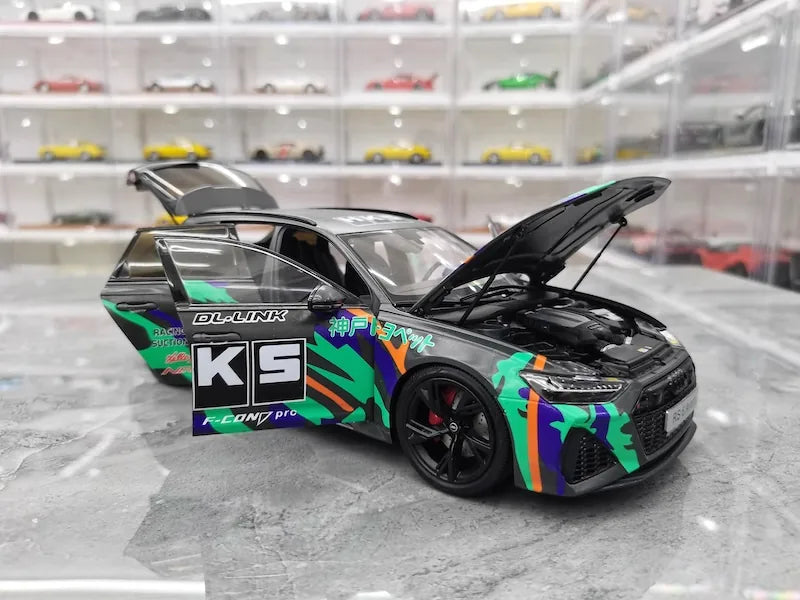 1:18 Audi 2021 RS6 Avant C8 HKS