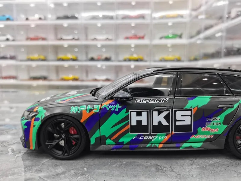 1:18 Audi 2021 RS6 Avant C8 HKS