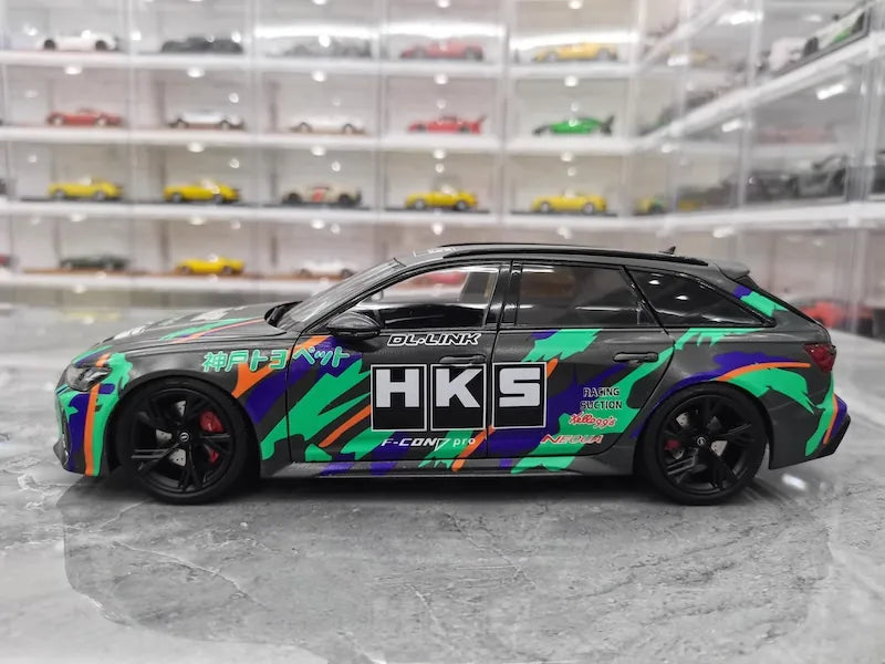 1:18 Audi 2021 RS6 Avant C8 HKS