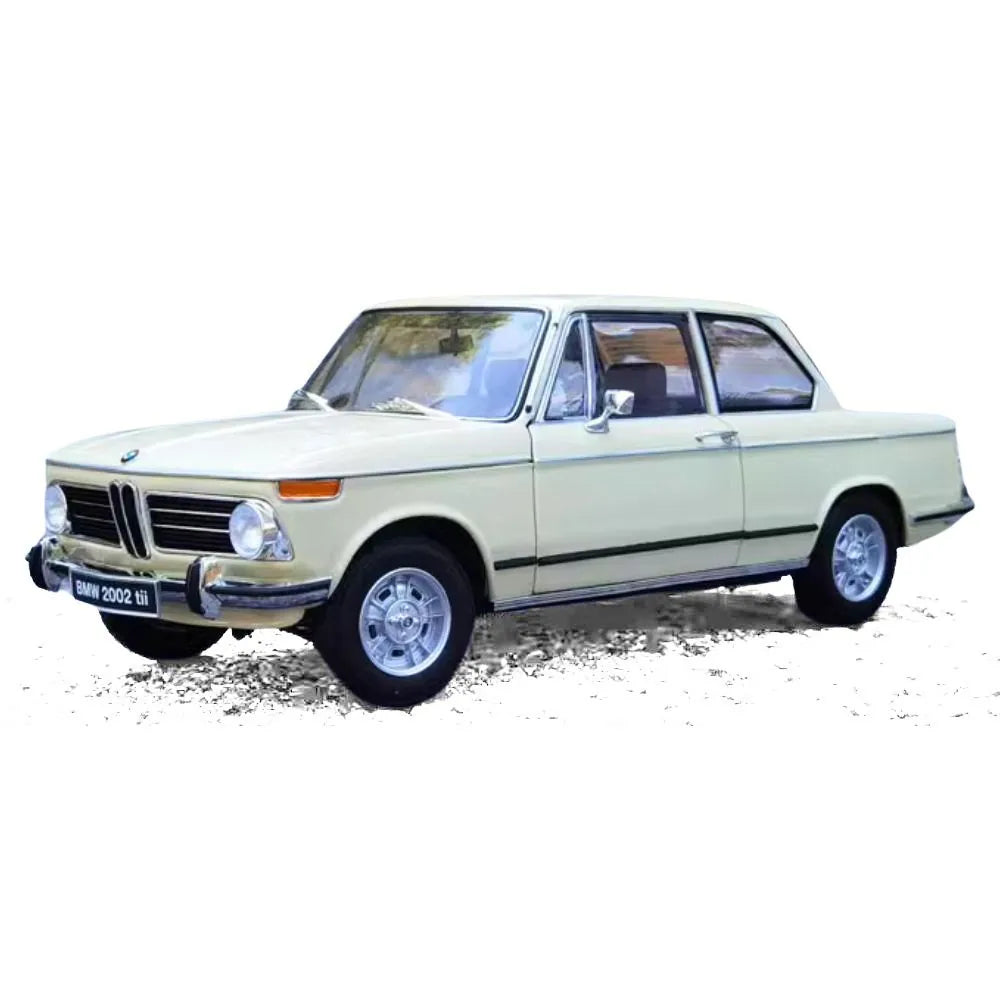 1:18 BMW 1971 2002 tii Cream Die Cast Model Car