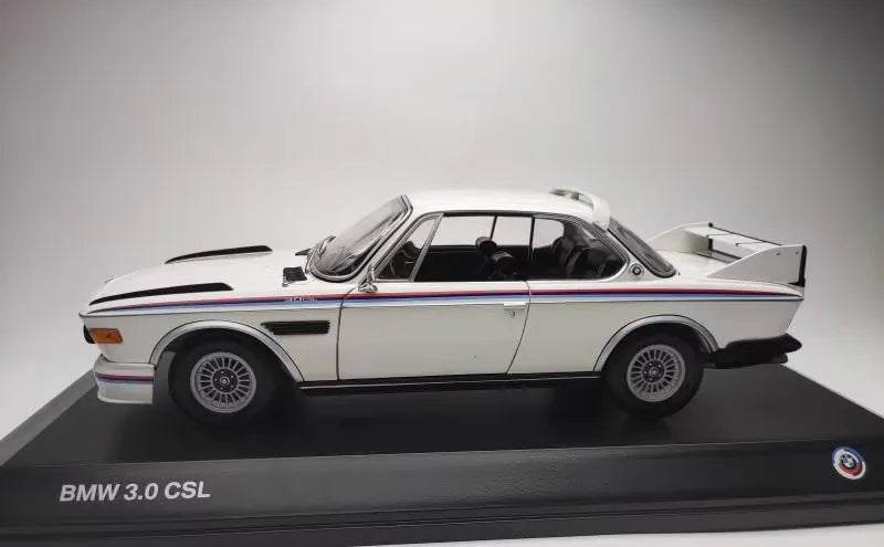 1:18 BMW 1971 3.0 CSL Die Cast Model Car