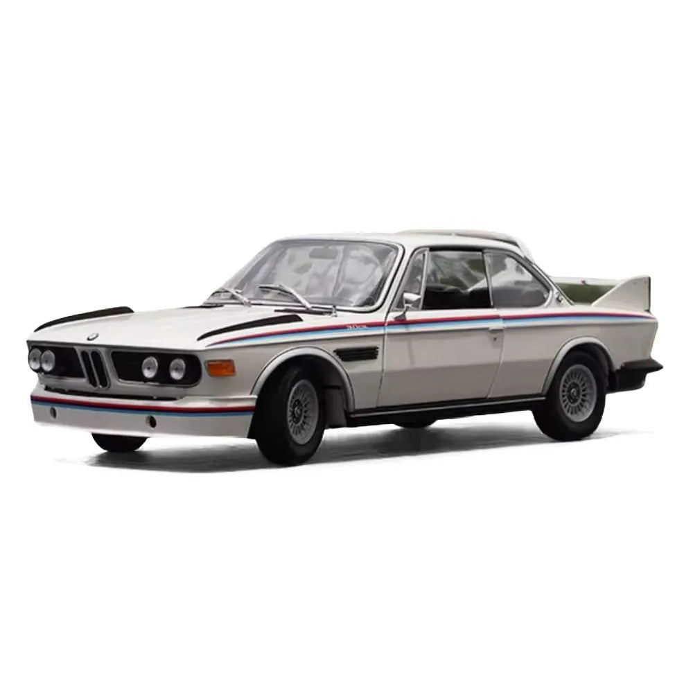 1:18 BMW 1971 3.0 CSL White Die Cast Model Car