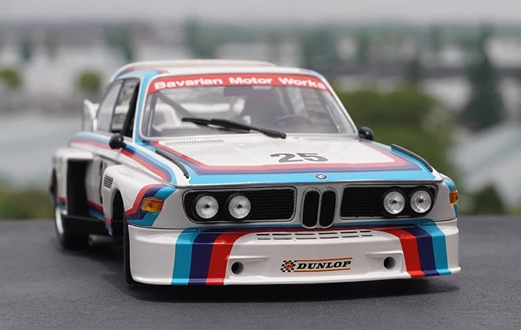 1:18 BMW 1975 3.0 CSL #25 Model Car