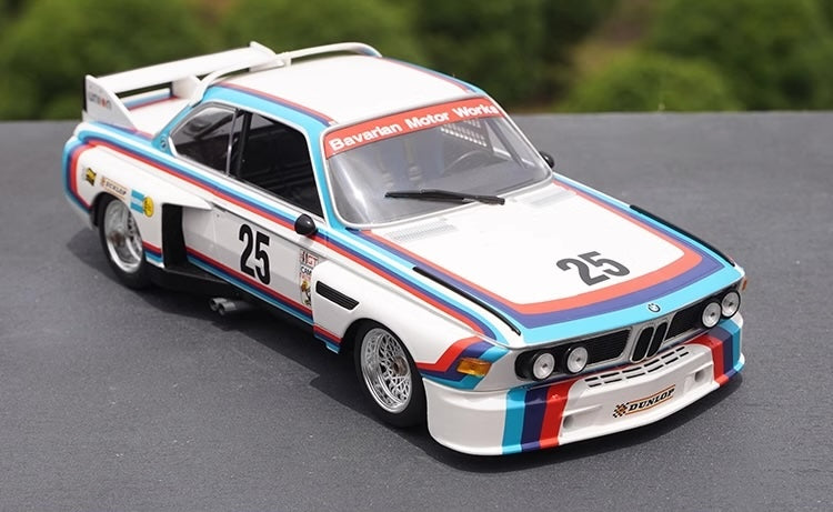 1:18 BMW 1975 3.0 CSL #25 Model Car