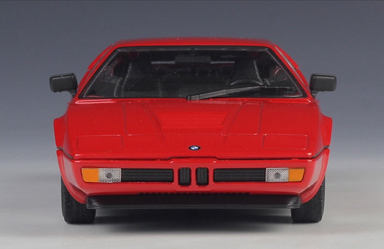 1:24 BMW 1978 M1 E26 Die Cast Model Car