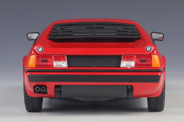 1:24 BMW 1978 M1 E26 Die Cast Model Car