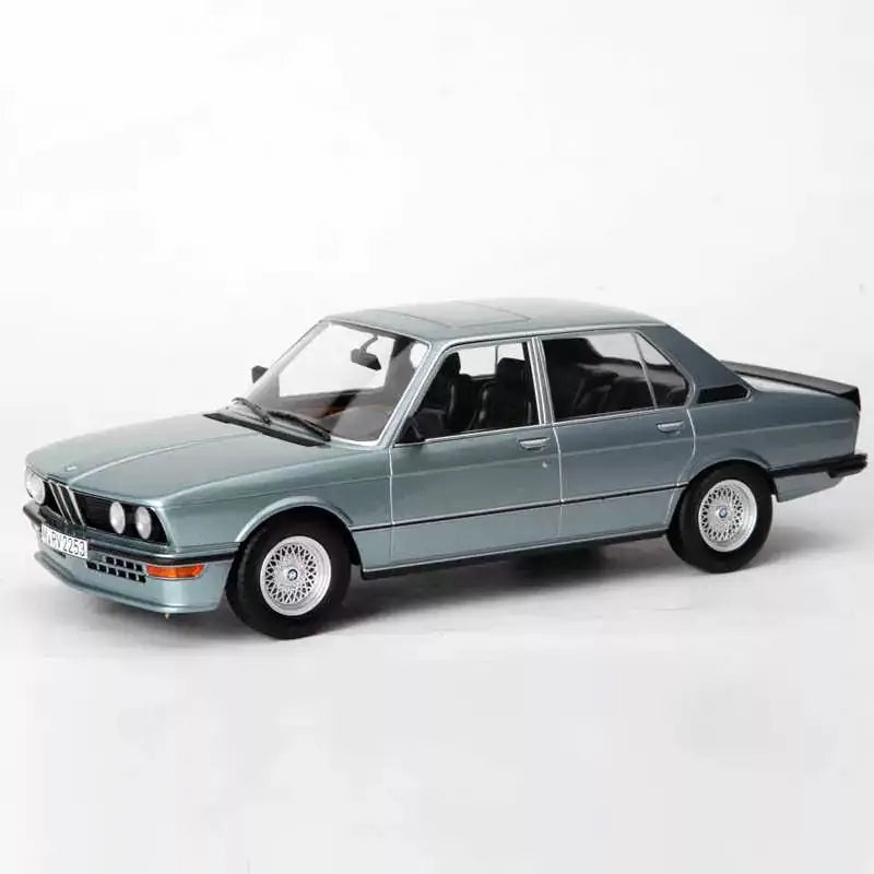 1:18 BMW 1980 M535i Die Cast Model Car