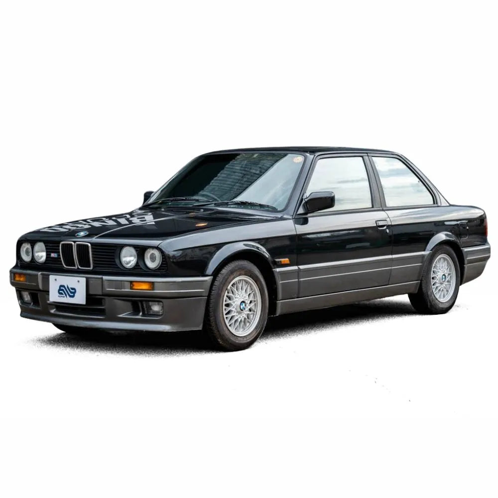 1:18 BMW 1982 325i E30 Black Die Cast Model Car