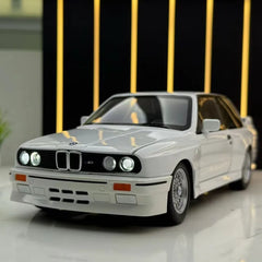 1:24 BMW 1987 M3 E30 Die Cast Model Car