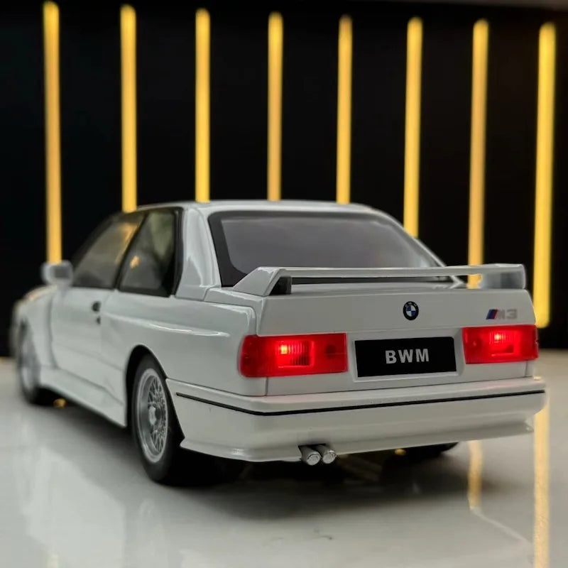 1:24 BMW 1987 M3 E30 Die Cast Model Car