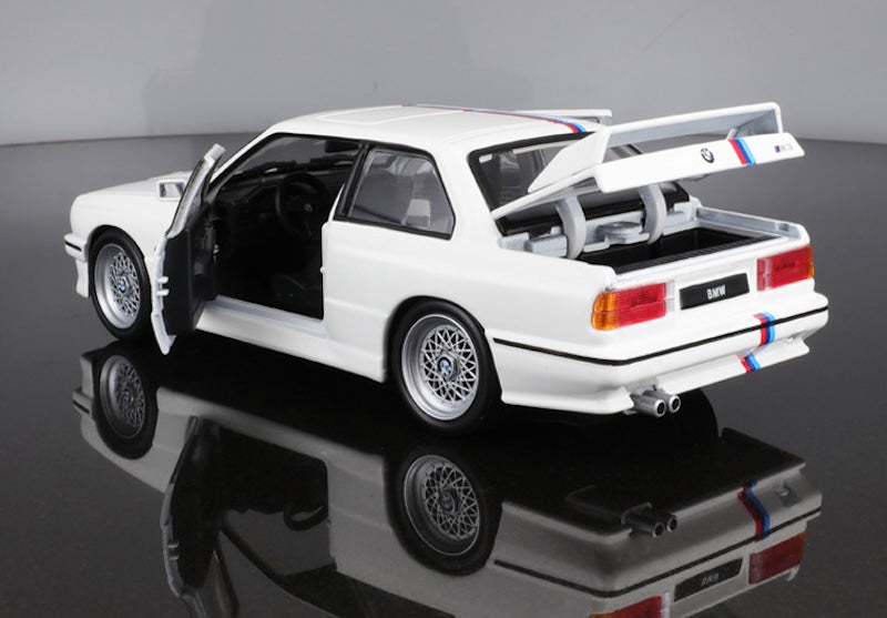 1:24 BMW 1988 M3 E30 Die Cast Model Car