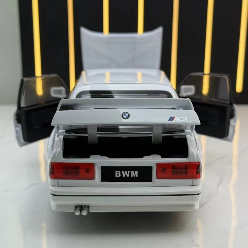 1:24 BMW 1987 M3 E30 Die Cast Model Car