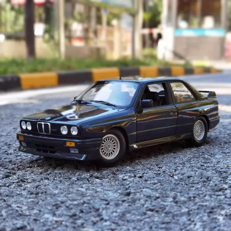 1:18 BMW 1987 M3 E30 Die Cast Model Car