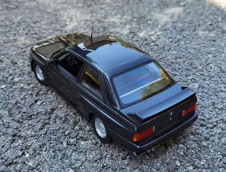 1:18 BMW 1987 M3 E30 Die Cast Model Car