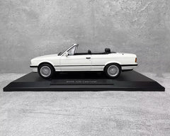 1:18 BMW 1991 325i Cabriolet Die Cast Model Car