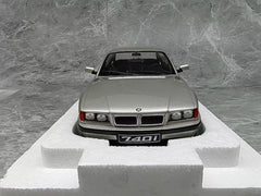 1:18 BMW 1994 740i E38 Die Cast Model Car