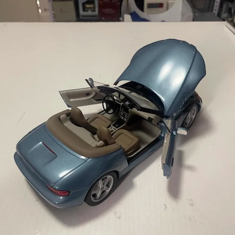 1:18 BMW 2000 Z3 2.8 Roadster Die Cast Model Car