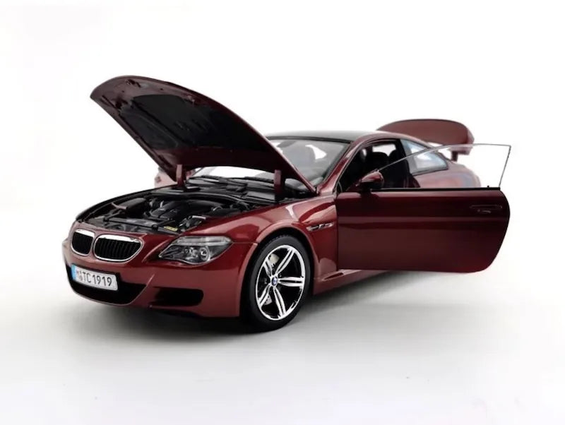 1:18 BMW 2005 M6 Die Cast Model Car