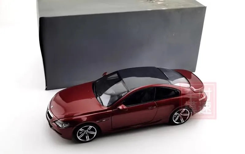 1:18 BMW 2005 M6 Die Cast Model Car