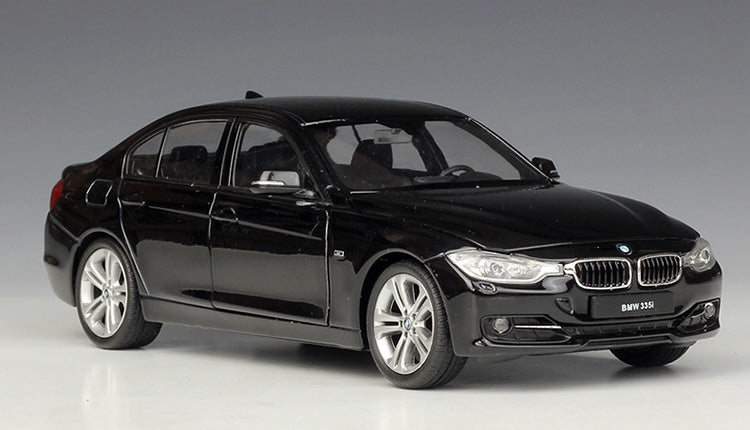 1:24 BMW 2012 335i F30 Die Cast Model Car