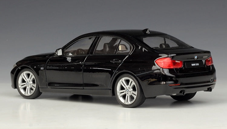 1:24 BMW 2012 335i F30 Die Cast Model Car