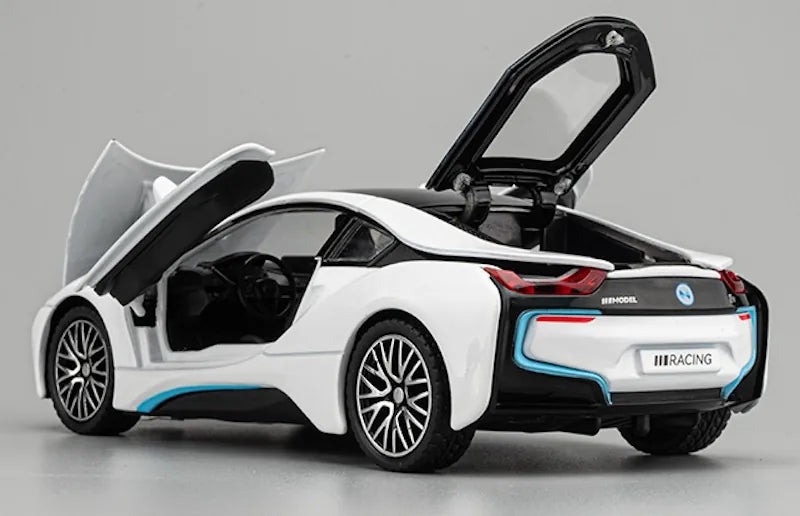 1:32 BMW 2013 i8