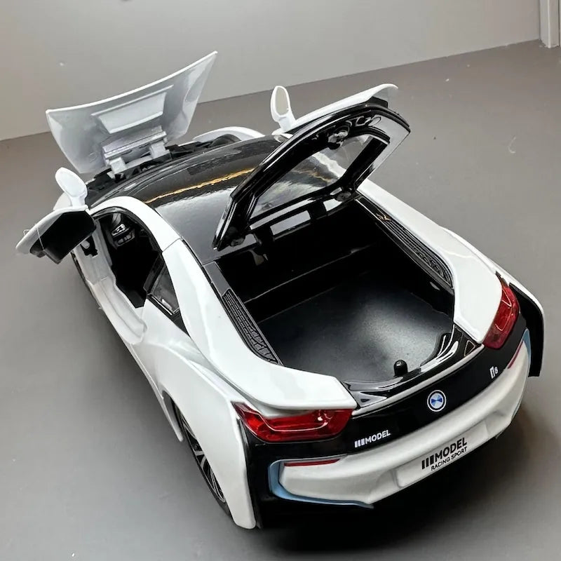 1:24 BMW 2013 i8