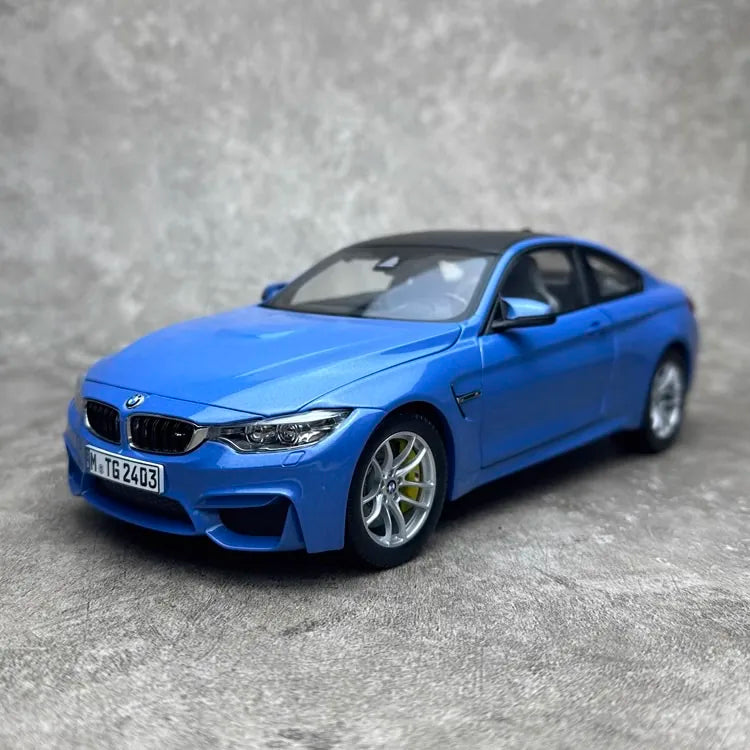 1:18 BMW 2014 M4 F82 Die Cast Model Car