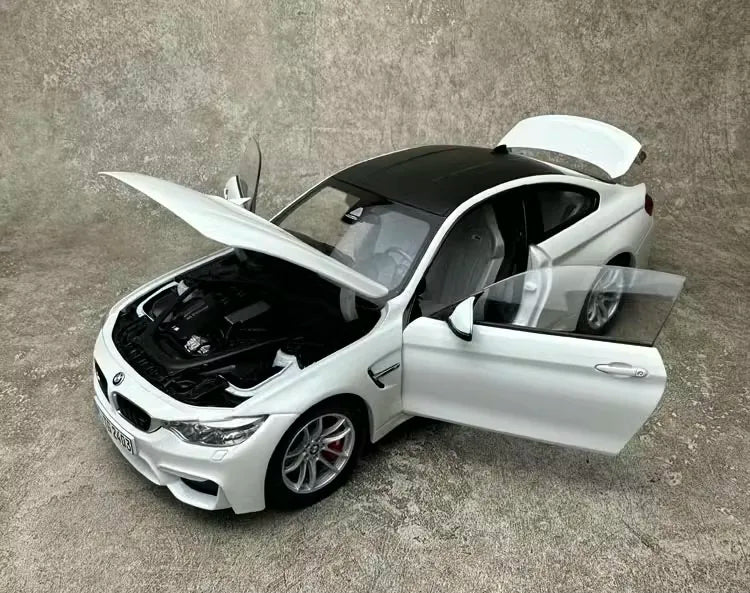 1:18 BMW 2014 M4 F82 Die Cast Model Car