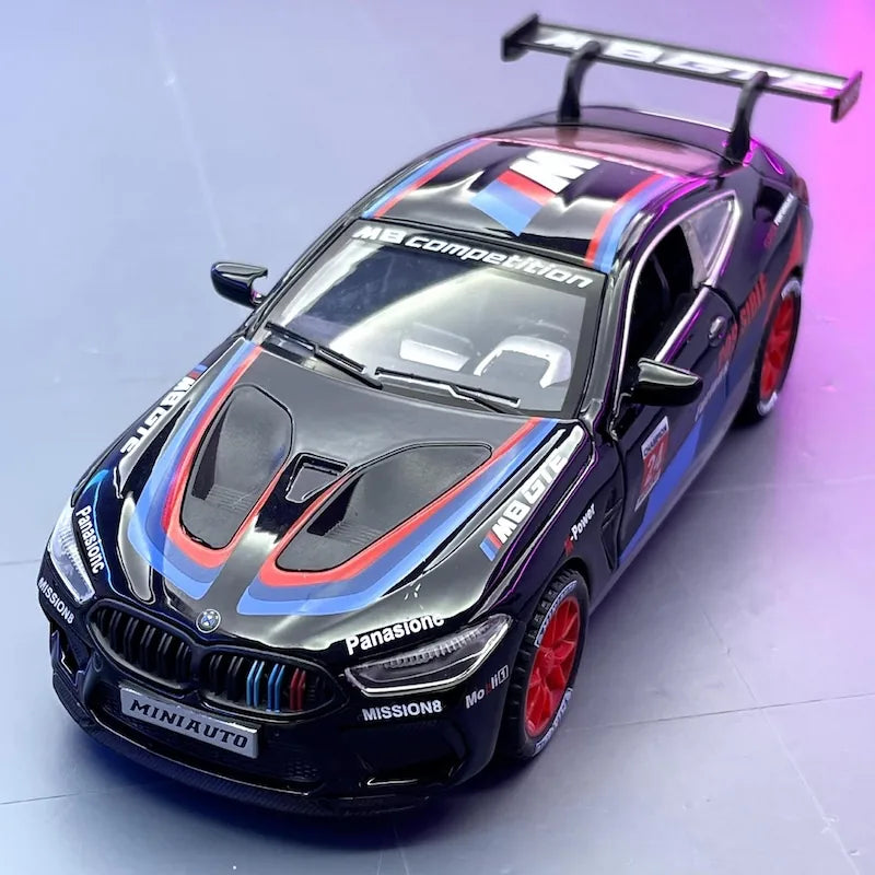 1:32 BMW 2017 M8 G15 GTE