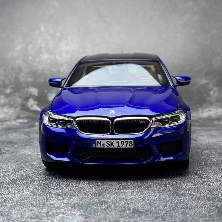 1:18 BMW 2018 M5 F90 Die Cast Model Car