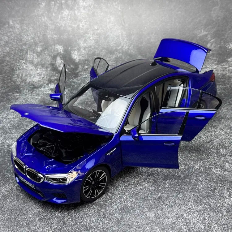 1:18 BMW 2018 M5 F90 Die Cast Model Car