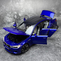 1:18 BMW 2018 M5 F90 Die Cast Model Car