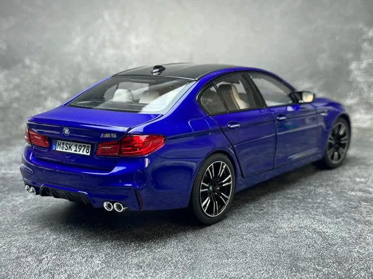 1:18 BMW 2018 M5 F90 Die Cast Model Car