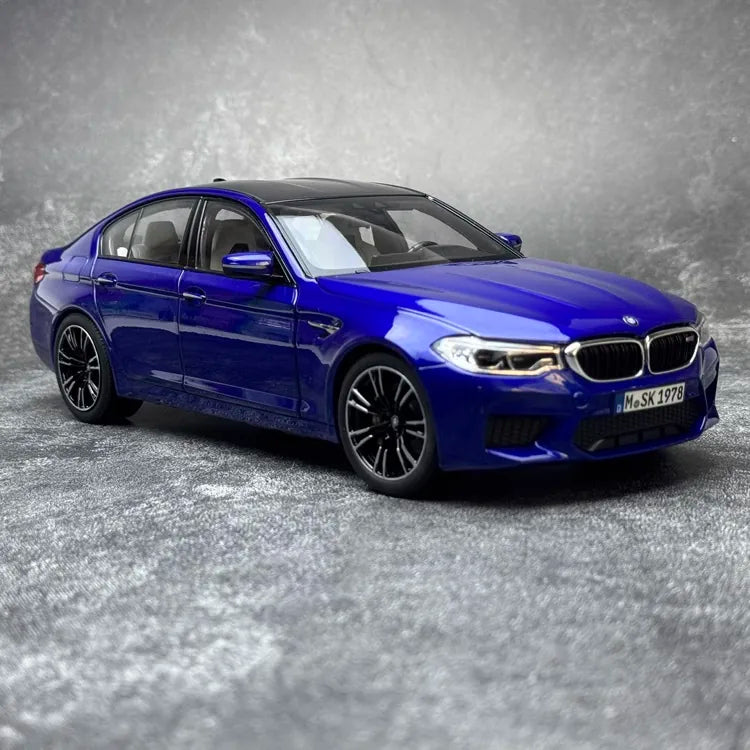 1:18 BMW 2018 M5 F90 Die Cast Model Car