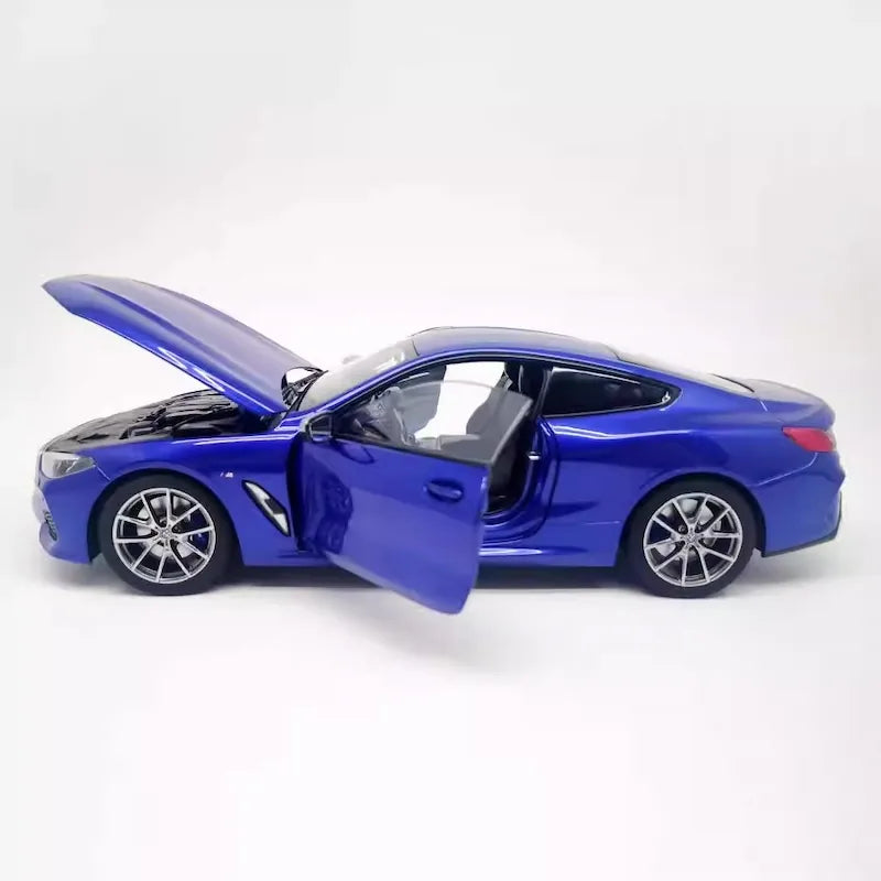 1:18 BMW 2019 M850i Die Cast Model Car