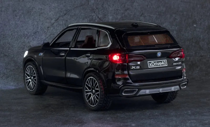 1:32 BMW 2019 X5 M Sport