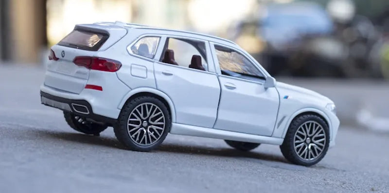 1:32 BMW 2019 X5 M Sport