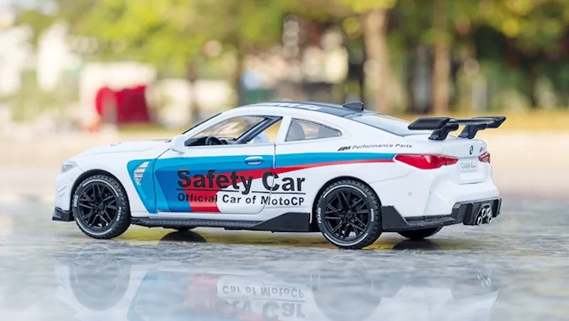 1:32 BMW 2021 M4 G82 Safety Car