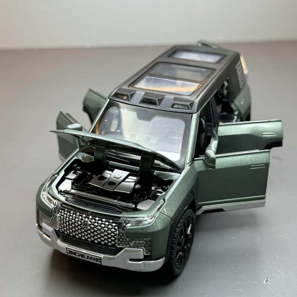 1:32 BYD 2023 Yangwang U8 Die Cast Model Car