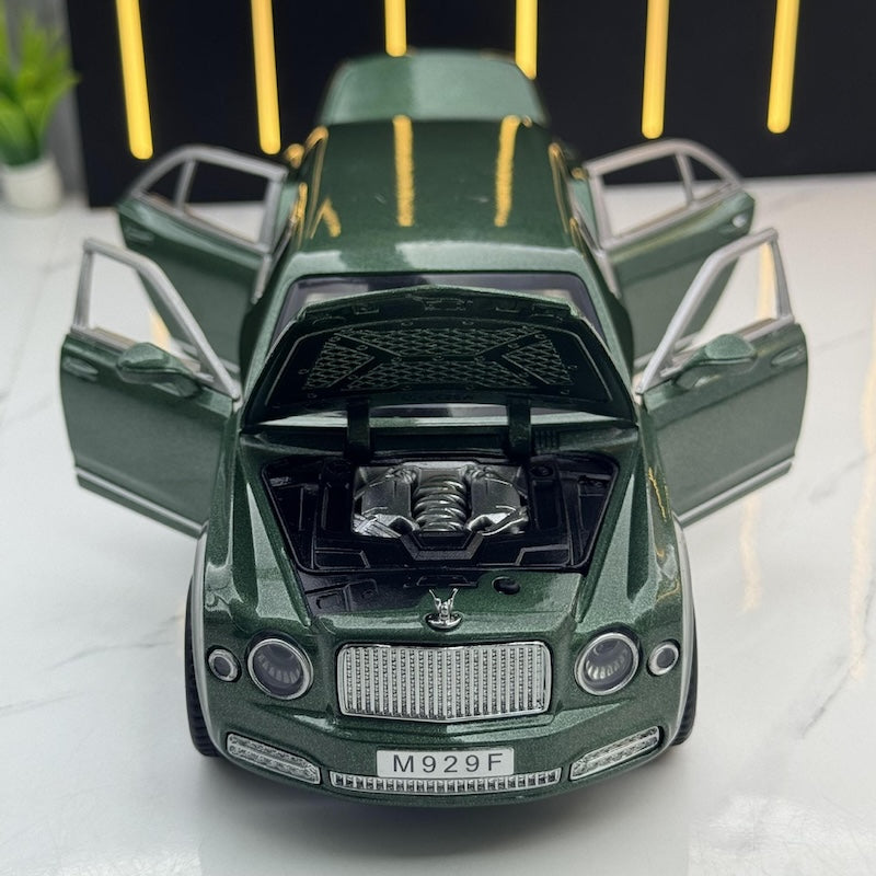 1:24 Bentley 2017 Mulsanne Grand Limousine Die Cast Model Car