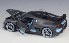 1:24 Bugatti 2019 Divo Die Cast Model Car