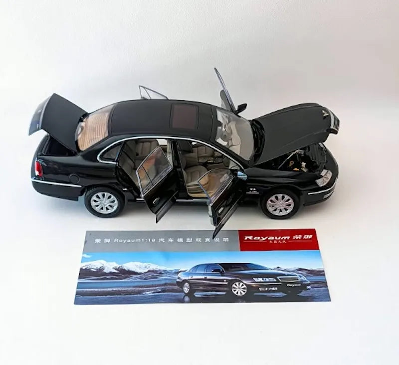 1:18 Buick 2005 Royaum Die Cast Model Car