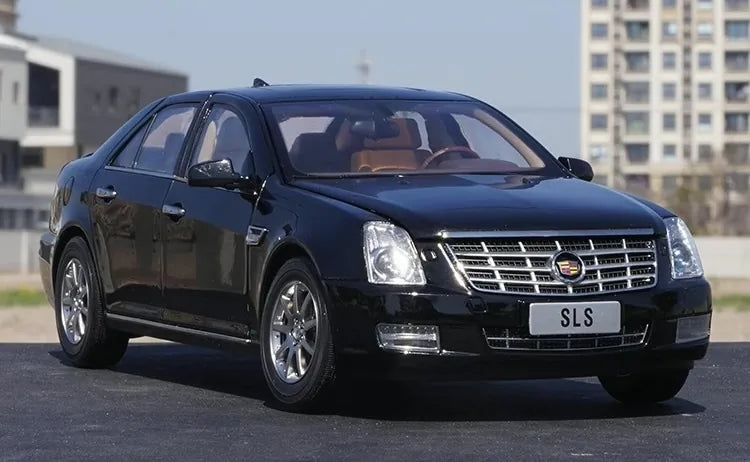 1:18 Cadillac 2008 STS 